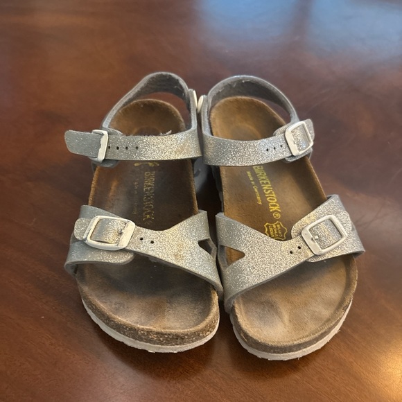 Birkenstock Silver Sandals with Adjustable Straps - Picture 1 of 1